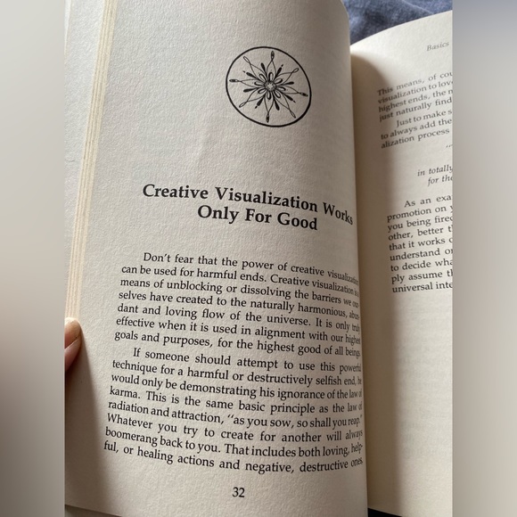 Creative Visualization by Shakti Gawain! 1978 paperback Used Copy! - Picture 4 of 6